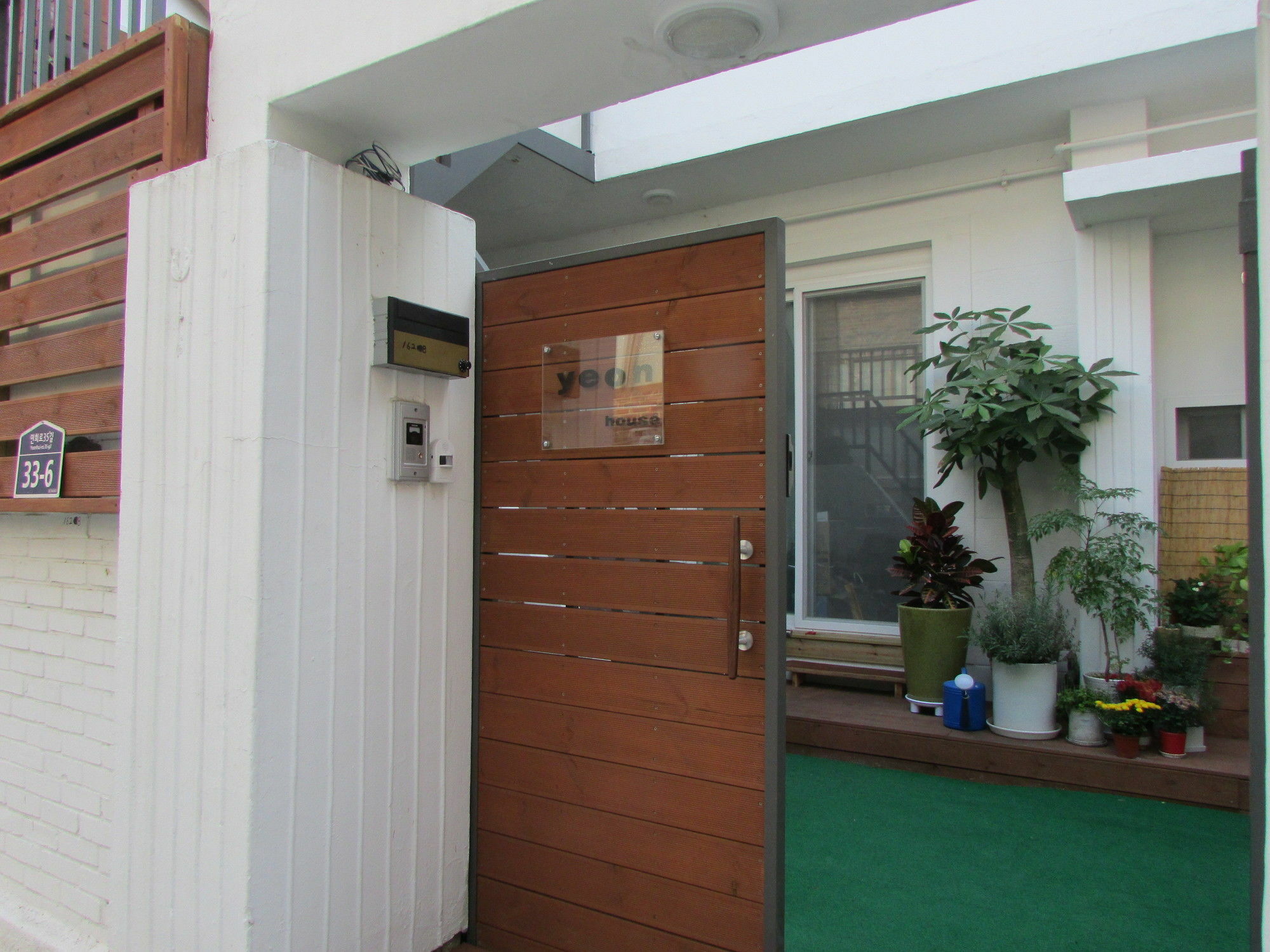 Yeon Guesthouse Seul Esterno foto